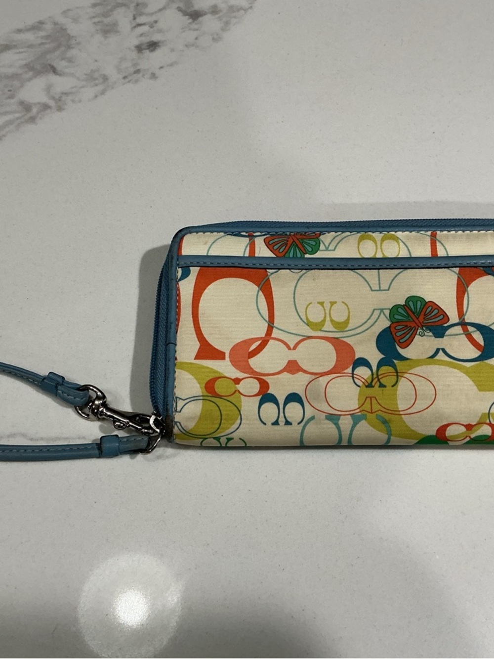 Coach Wristlet Wallet Signature Print Blue Trim Zip Around - Picture 5 of 9